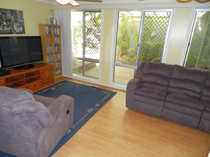 49 LANGDON STREET, Tannum Sands QLD 4680