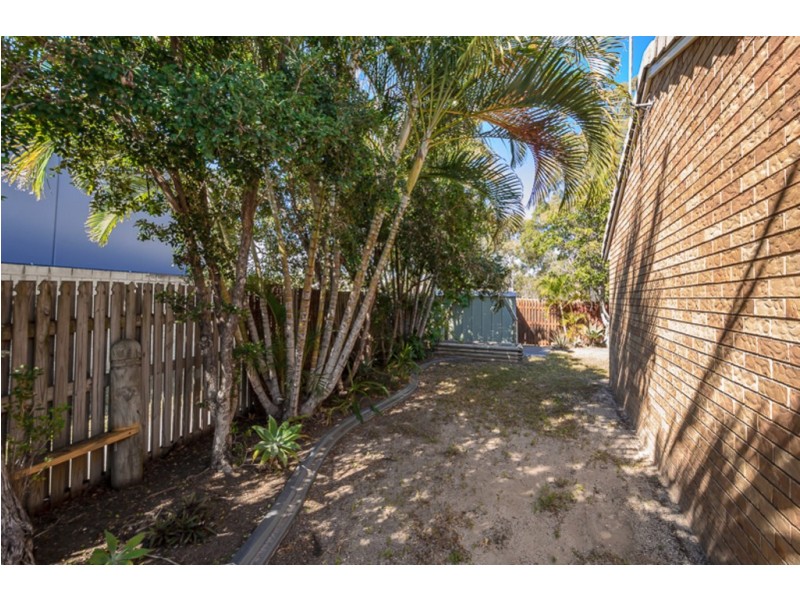 5 PALM COURT, Clinton QLD 4680