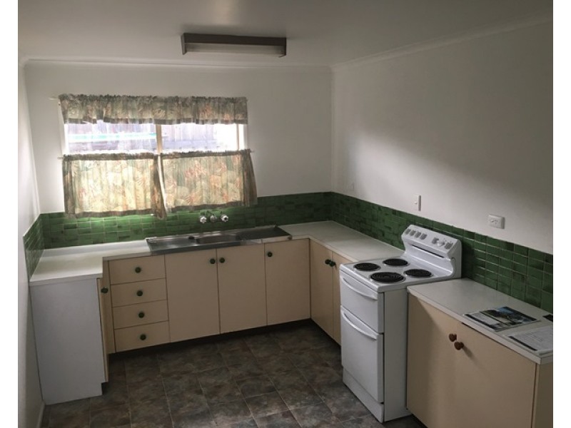 4/3 View Street, West Gladstone QLD 4680