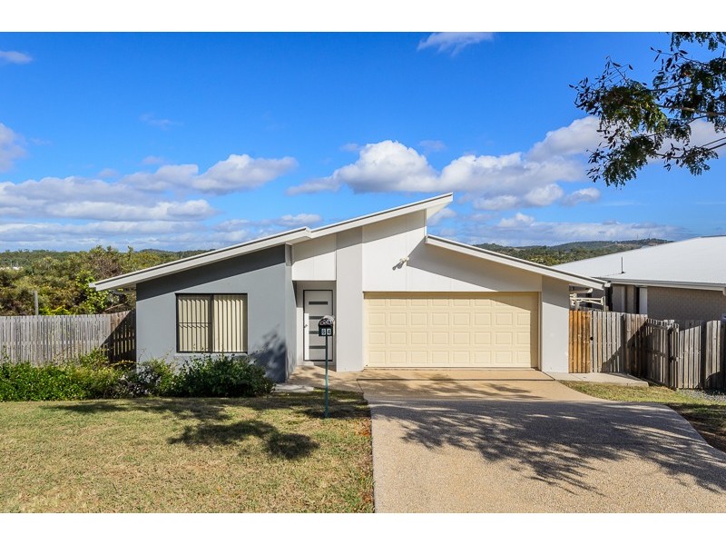 64 Victoria Ave., Glen Eden QLD 4680