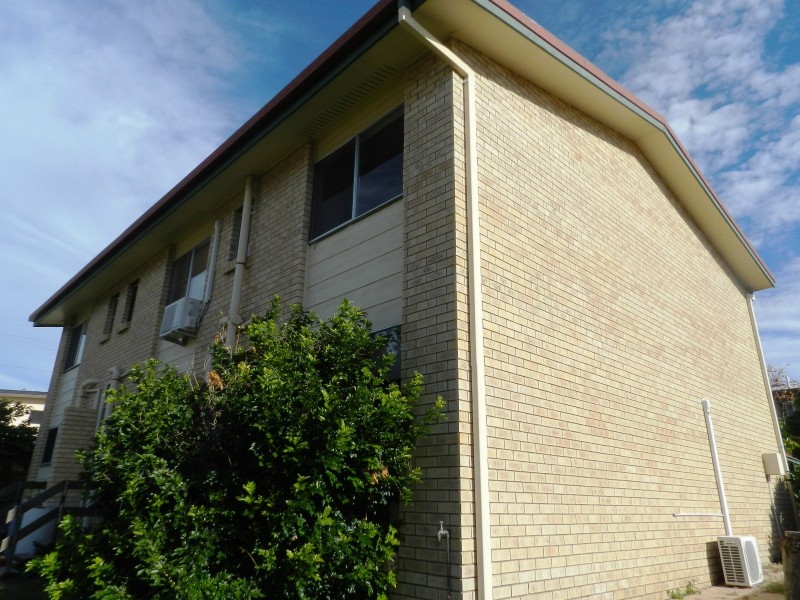 1/222 Auckland Street, Gladstone QLD 4680