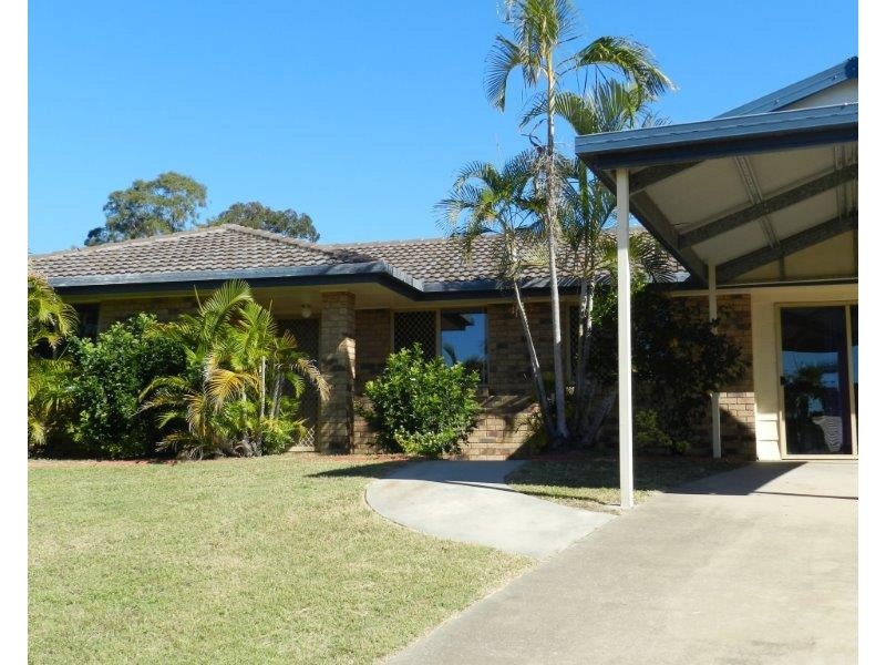 6 Palm Court, Clinton QLD 4680