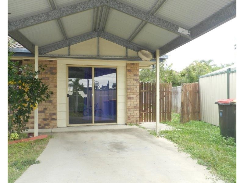 6 Palm Court, Clinton QLD 4680