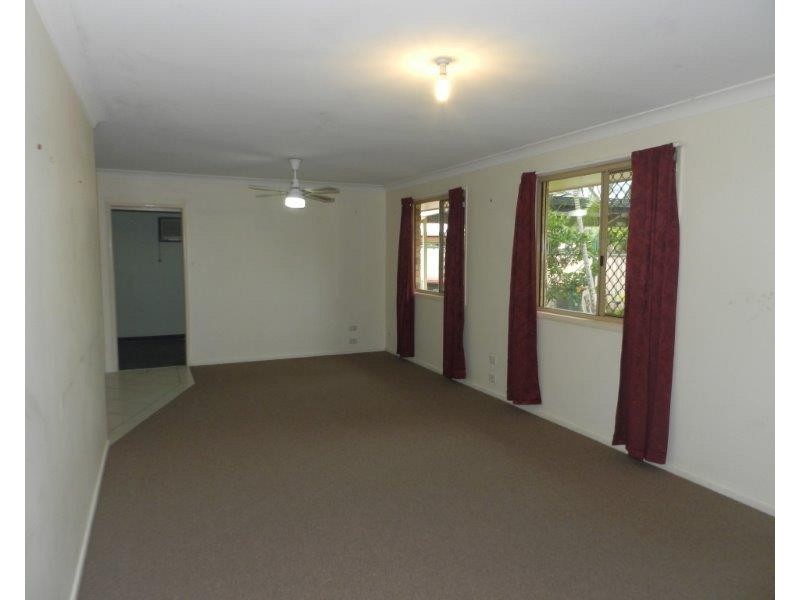 6 Palm Court, Clinton QLD 4680