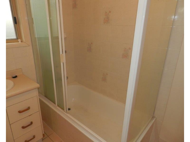 6 Palm Court, Clinton QLD 4680