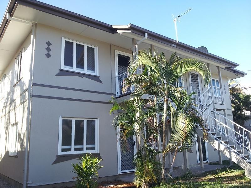 4/11 Humphrey Street, West End QLD 4810