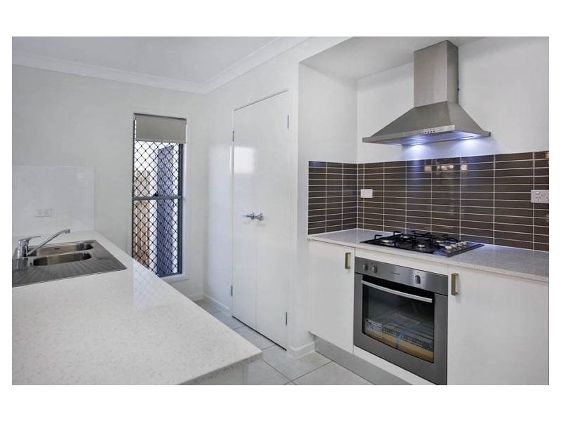 11 Marble Street, Mount Louisa QLD 4814