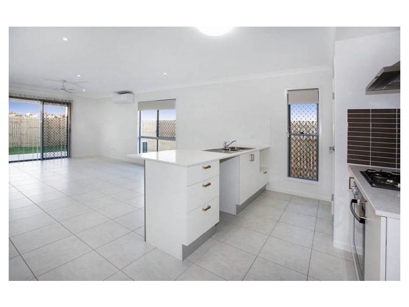 11 Marble Street, Mount Louisa QLD 4814