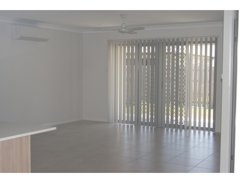 43 Roosevelt Loop, Mount Louisa QLD 4814