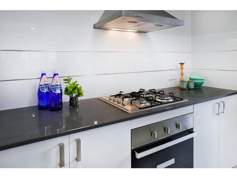 33 Roosevelt Loop, Mount Louisa QLD 4814