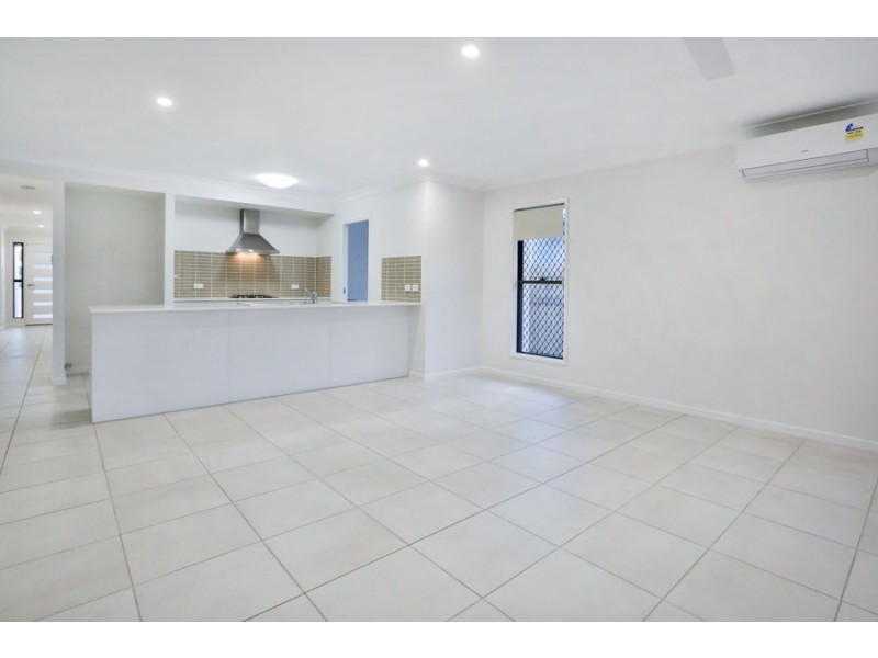 19 Mesa Circuit, Mount Louisa QLD 4814