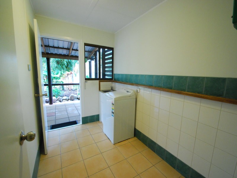 4 Heferen Crescent, Black River QLD 4818