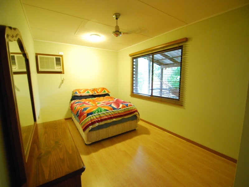 4 Heferen Crescent, Black River QLD 4818