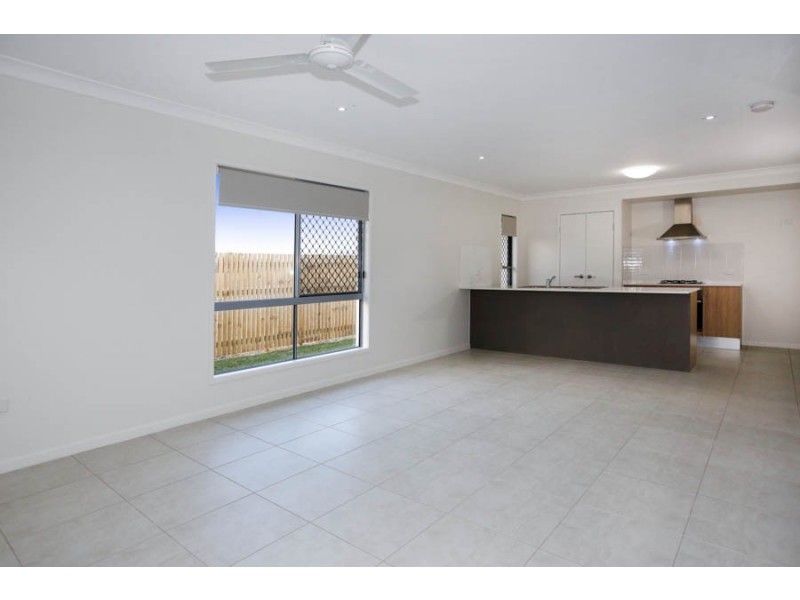 28 Delaware Green, Mount Louisa QLD 4814
