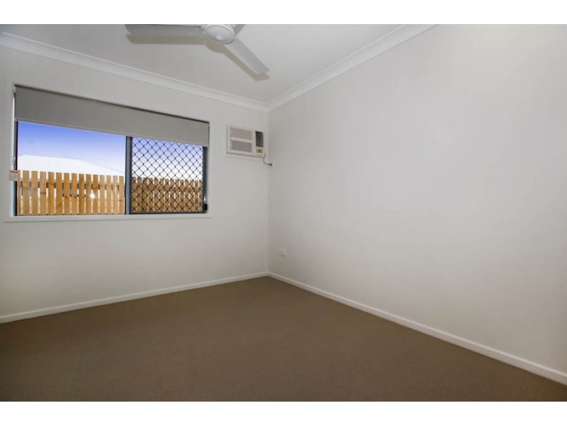 28 Delaware Green, Mount Louisa QLD 4814