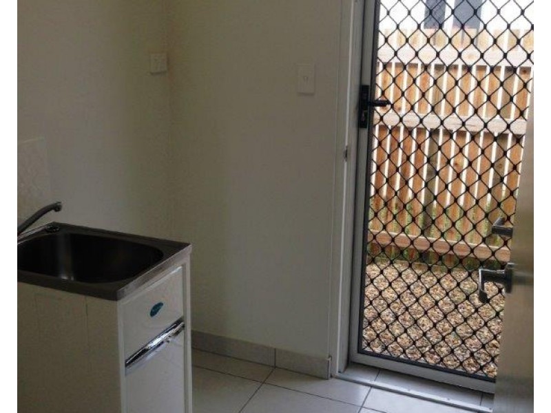 Mount Louisa QLD 4814