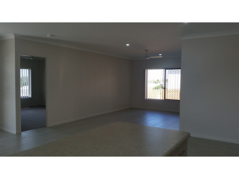 25 Maryland Drive, Deeragun QLD 4818