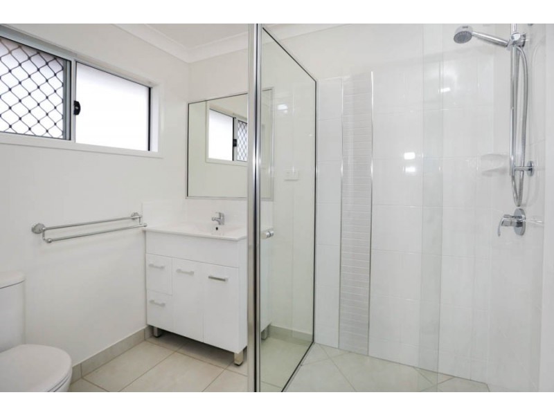 12 Cranbourne Street, Shaw QLD 4818