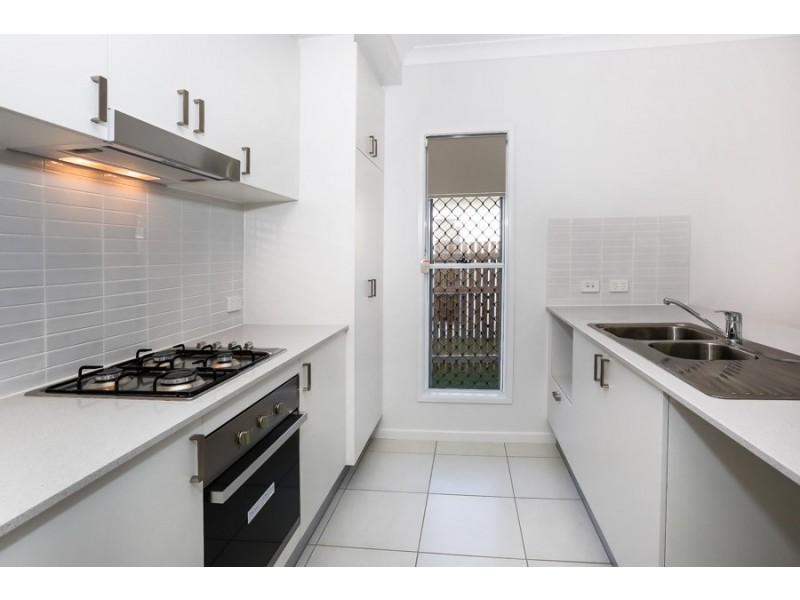 2/56 Gadsden Loop, Mount Louisa QLD 4814