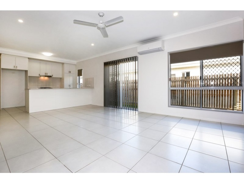 2/56 Gadsden Loop, Mount Louisa QLD 4814