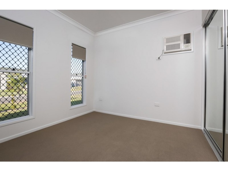 2/56 Gadsden Loop, Mount Louisa QLD 4814