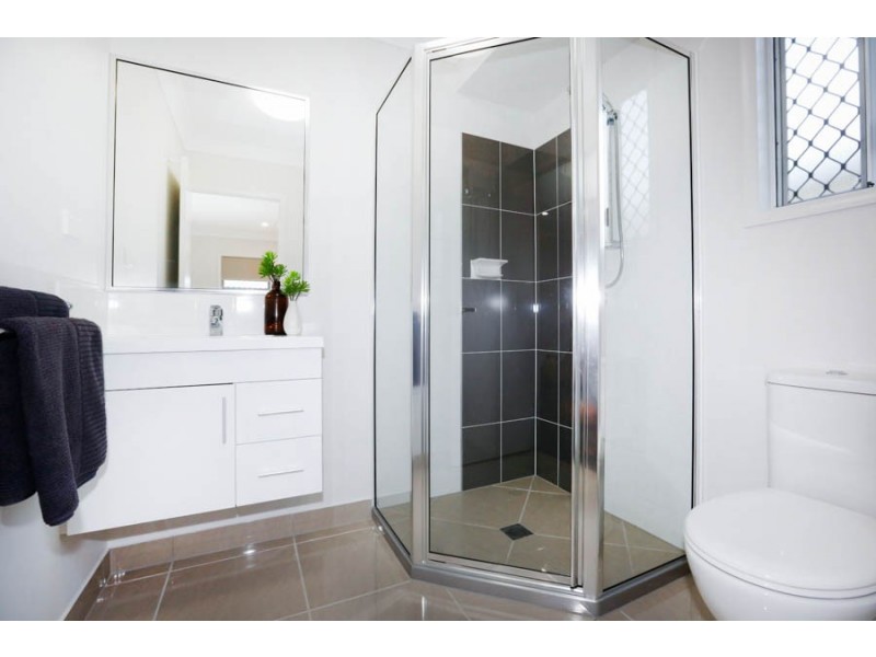 25 Delaware Green, Mount Louisa QLD 4814