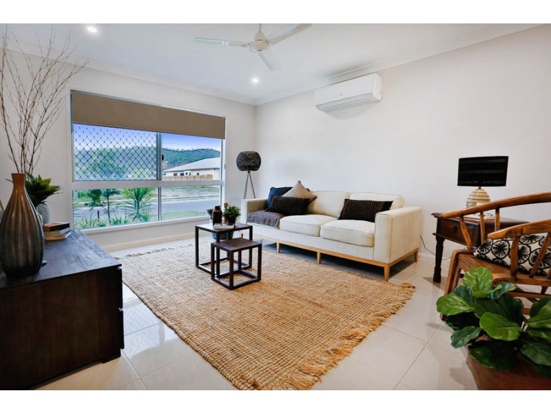 15 The Burlings, Shaw QLD 4818