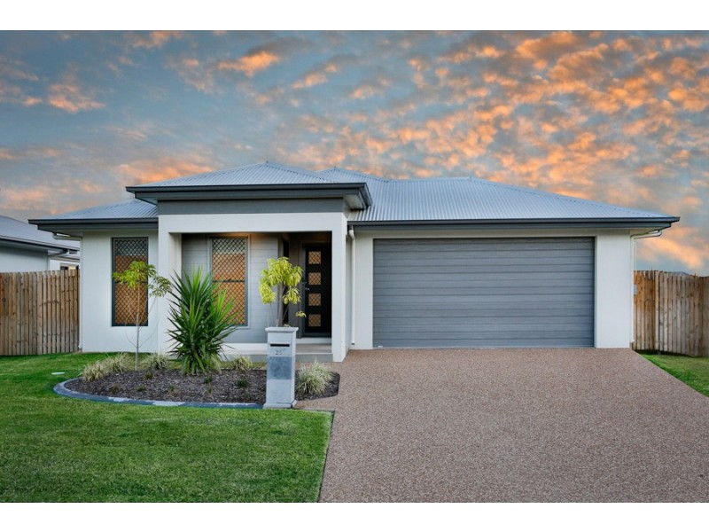 15 The Burlings, Shaw QLD 4818