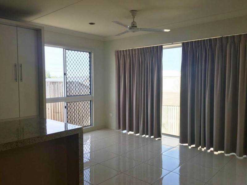 6 Girraween Avenue, Douglas QLD 4814