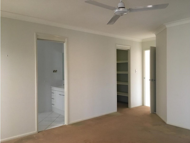 6 Girraween Avenue, Douglas QLD 4814