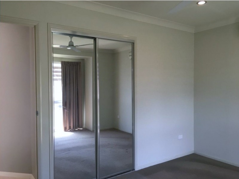 6 Girraween Avenue, Douglas QLD 4814