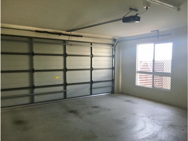 6 Girraween Avenue, Douglas QLD 4814