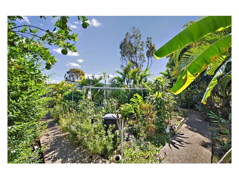 1420 Riverway Drive, Kelso QLD 4815