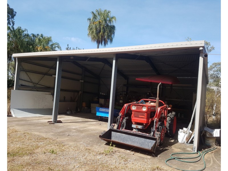 494 Cape Cleveland Road, Cape Cleveland QLD 4810