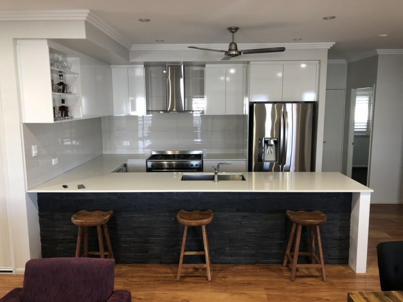 37 Zoe Court, Mount Louisa QLD 4814