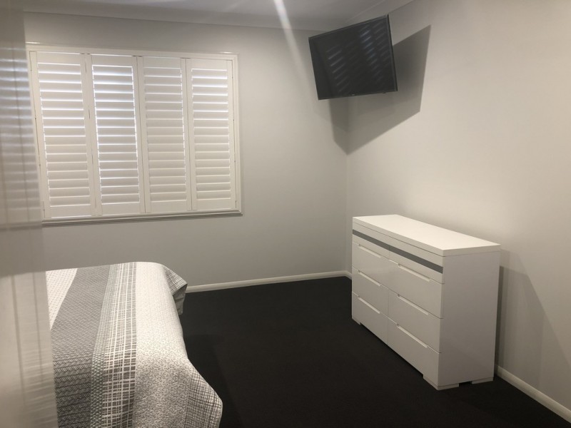 37 Zoe Court, Mount Louisa QLD 4814