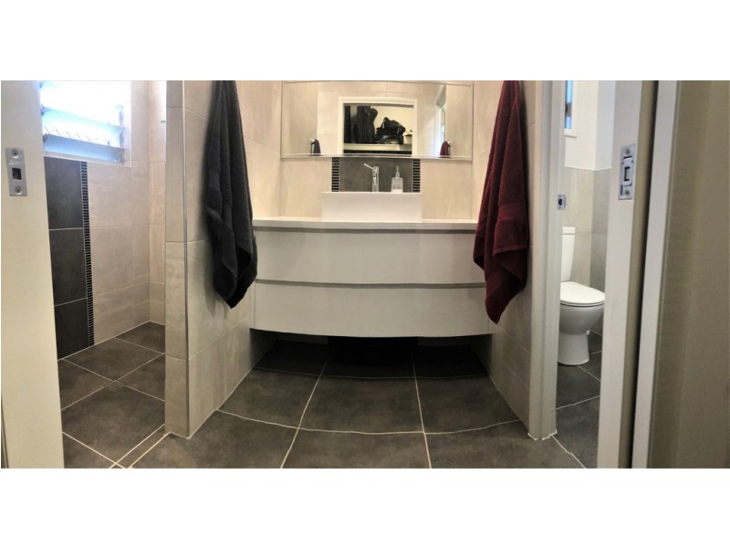 37 Zoe Court, Mount Louisa QLD 4814