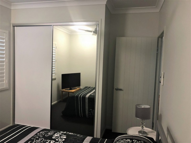 37 Zoe Court, Mount Louisa QLD 4814