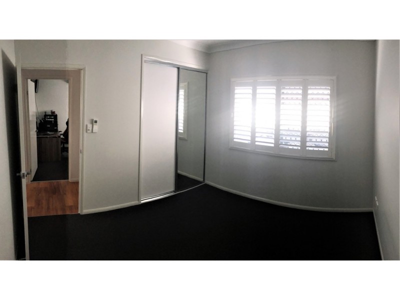 37 Zoe Court, Mount Louisa QLD 4814