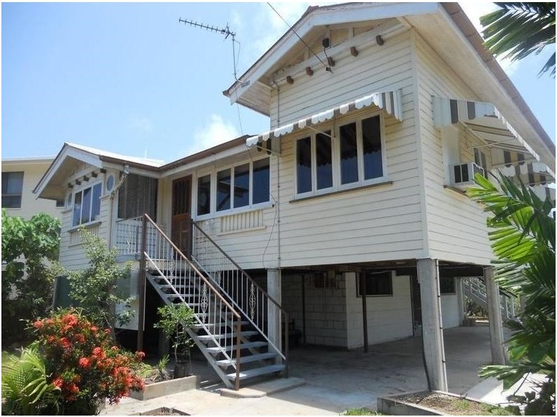 153 Eyre Street, North Ward QLD 4810