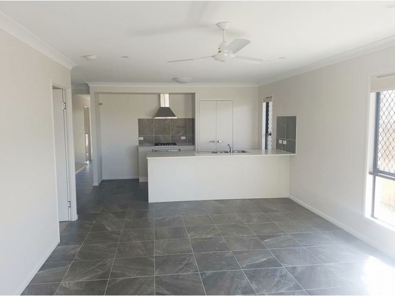 Mount Louisa QLD 4814