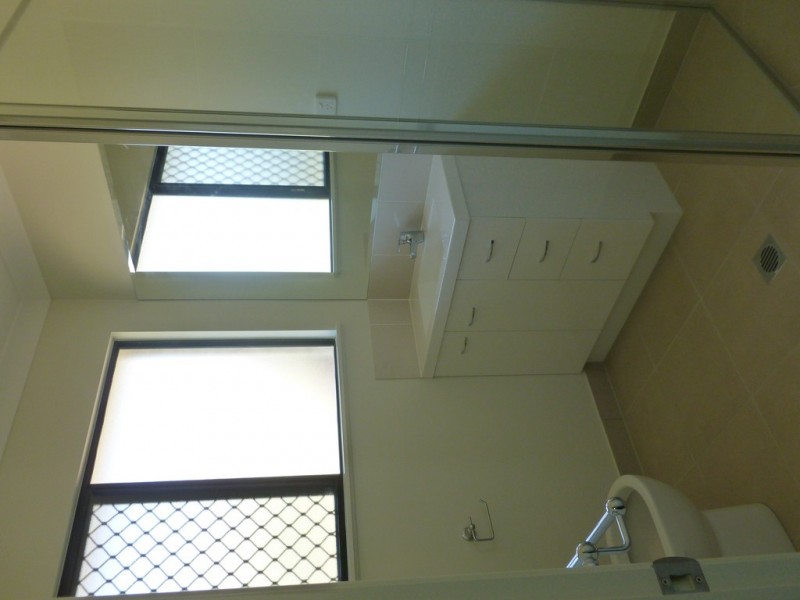 Bushland Beach QLD 4818