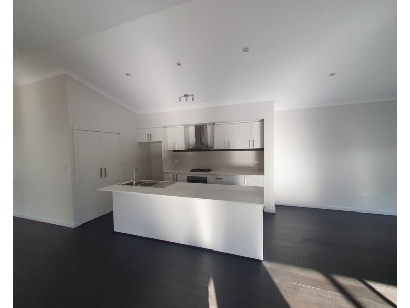 2 Waterdale Pocket, Idalia QLD 4811