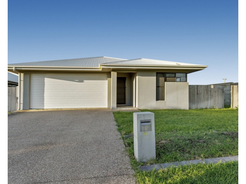 11 Smugglers Cove, Mount Low QLD 4818