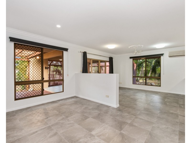 1 Jenkinson Dr, Annandale QLD 4814