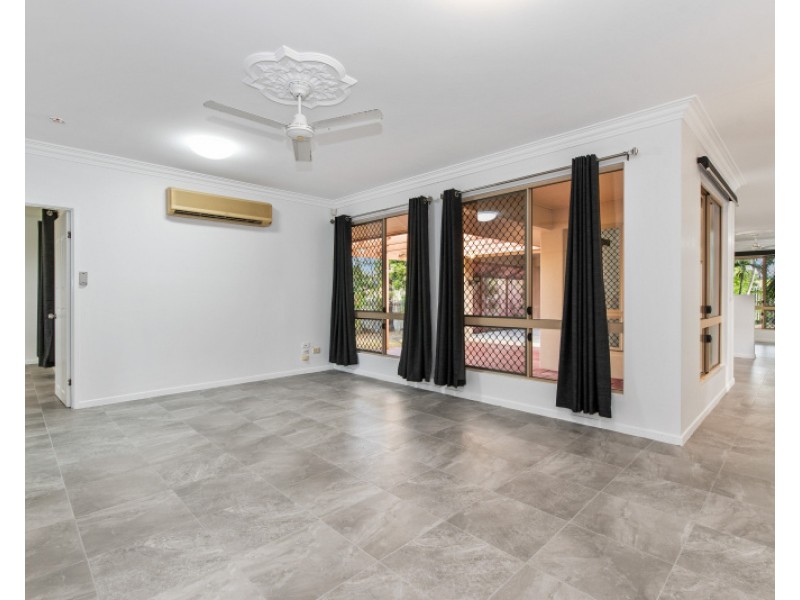1 Jenkinson Dr, Annandale QLD 4814