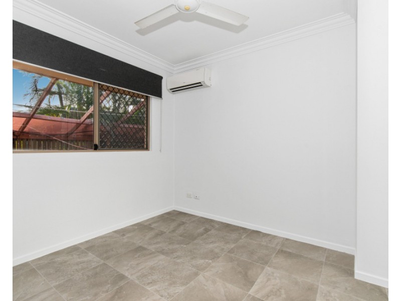 1 Jenkinson Dr, Annandale QLD 4814