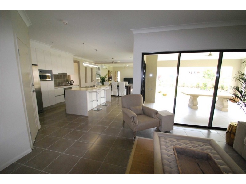 9 Truman,  Liberty Rise Estate, Mount Louisa QLD 4814