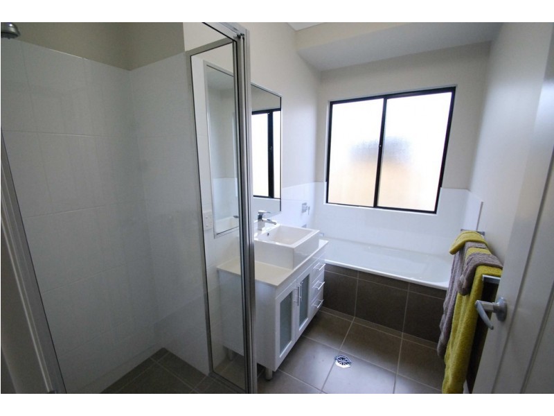 9 Truman,  Liberty Rise Estate, Mount Louisa QLD 4814