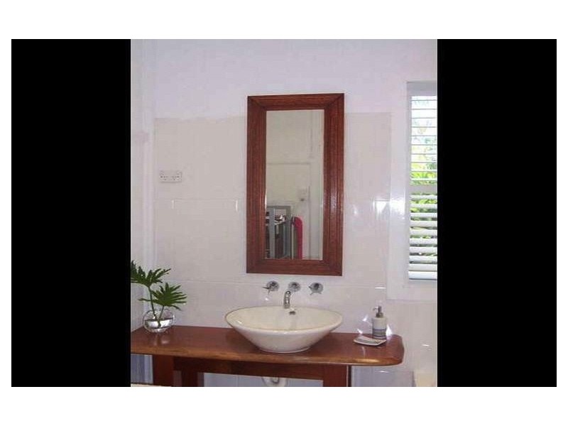 4 Granville Street, Pimlico QLD 4812